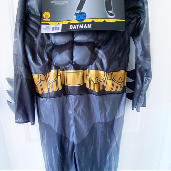 Rubies Boys Muscle Batman Halloween Costume M 8-10 - Picture 10 of 16